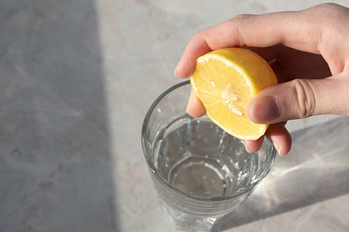 acqua limone e tiroide